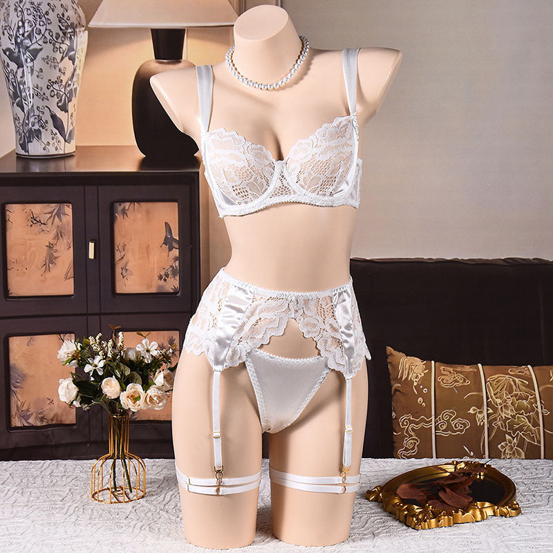 Sexy patchwork lace lingerie set