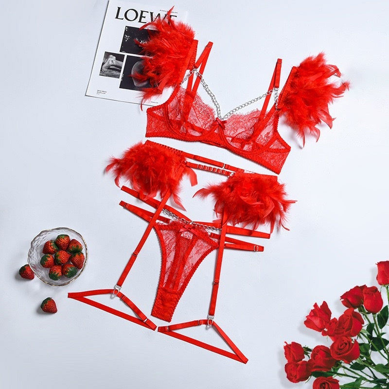 Feather Lace Chain Lingerie Set