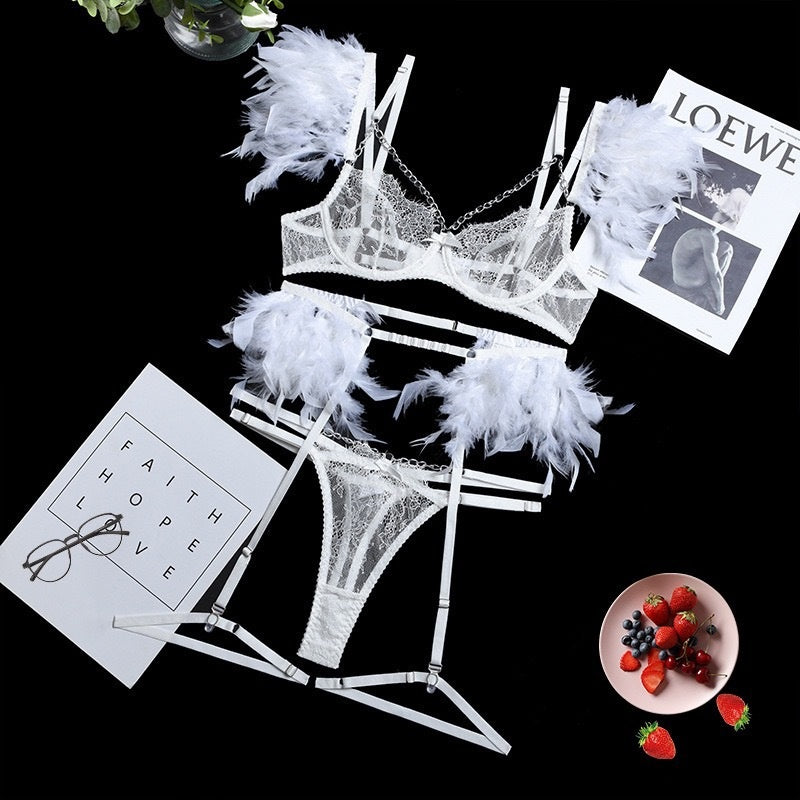 Feather Lace Chain Lingerie Set